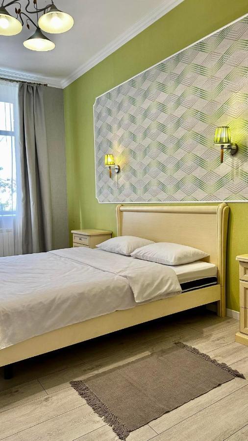 Comfortable One Beds With Nice View For Independent Sqr Kyiv Exterior foto